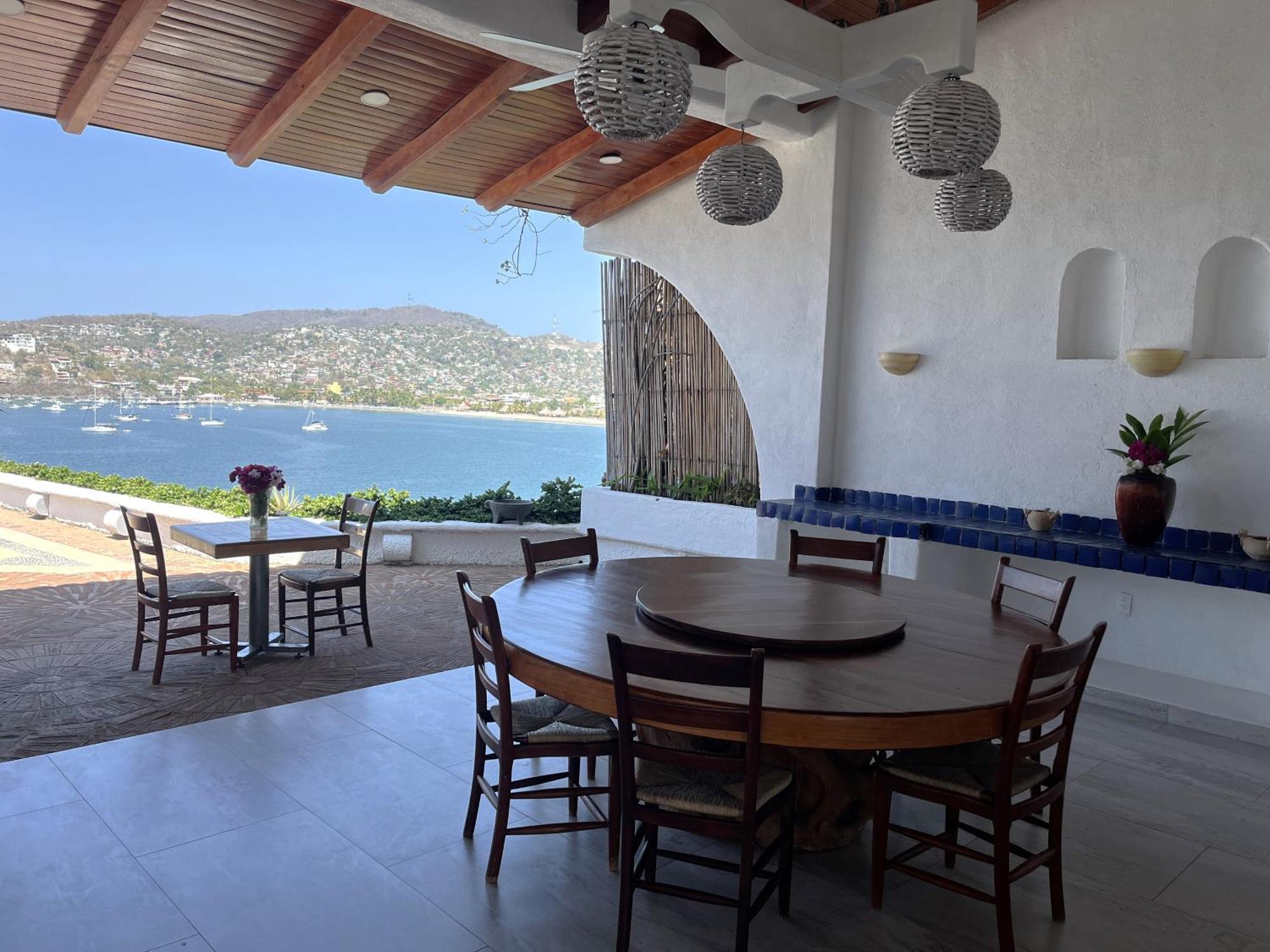 Villa De La Roca Zihuatanejo Eksteriør bilde